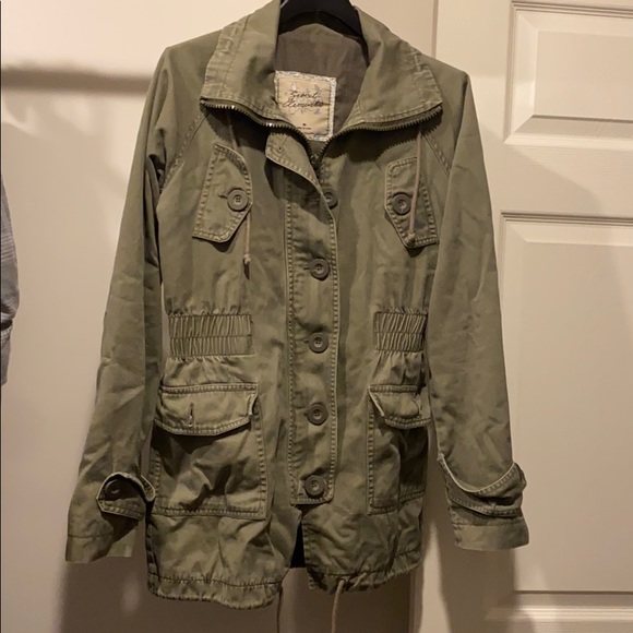 Utility Jacket - Picture 1 of 6